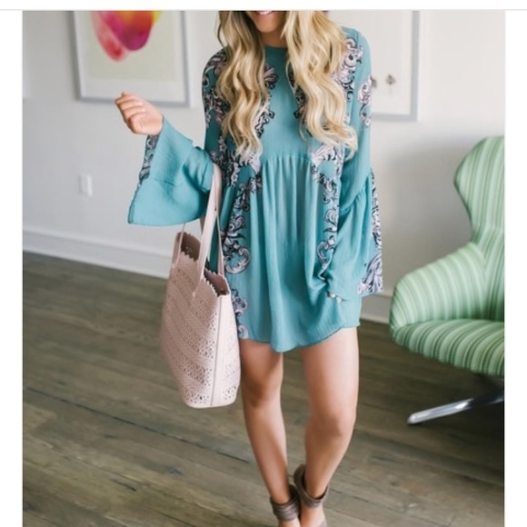 Free People Dresses & Skirts - Free People Symphony  Bell Sleeve Dress